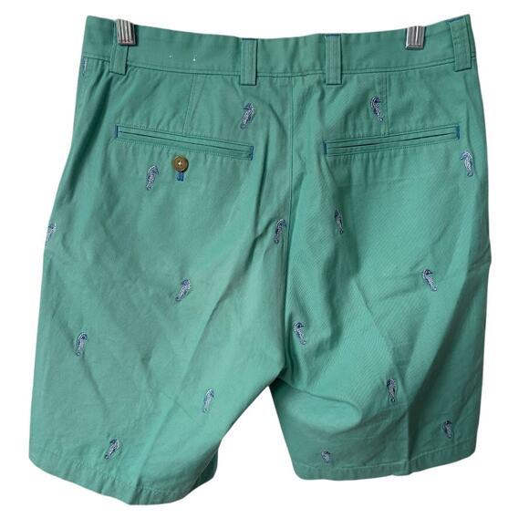 J. McLaughlin Men's All Over Seahorse Embroidered Shorts Size 30 NWOT - Picture 5 of 8